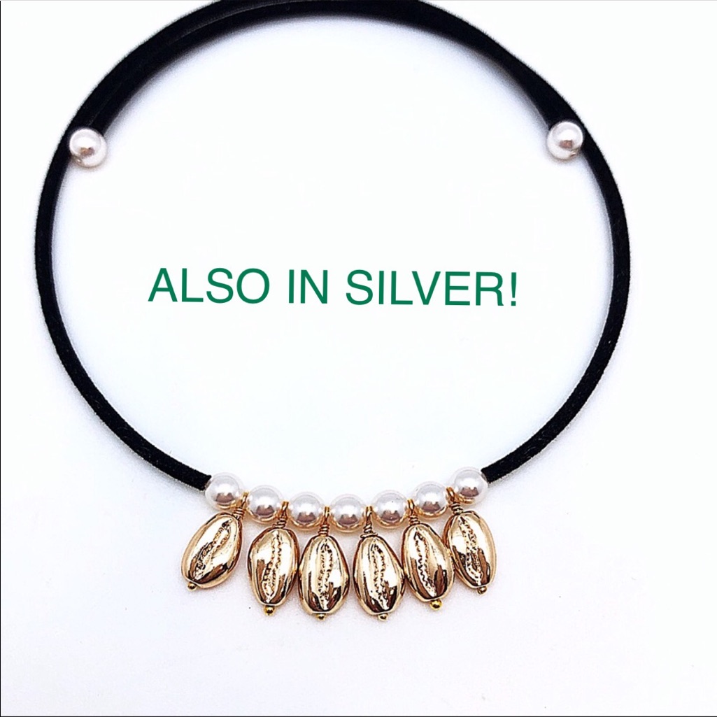 Gold Sea Shells (Cowrie Shells) & Pearls On Black Velvet Wire- Nwt!